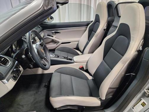 2019 Porsche 718 Boxster S