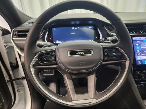 2025 Jeep Grand Cherokee L Overland