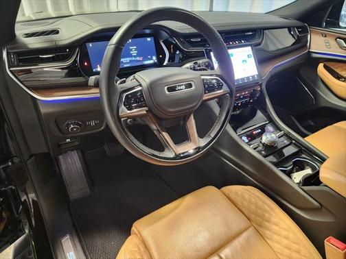 2022 Jeep Grand Cherokee L Summit
