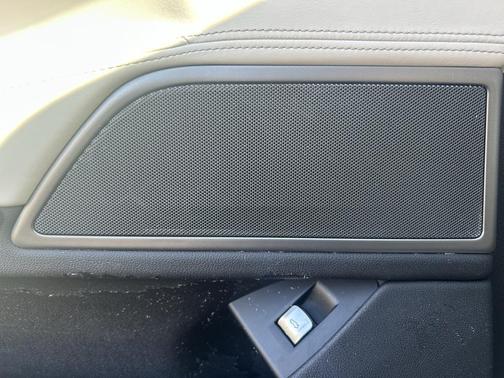 2016 BMW 750 i xDrive