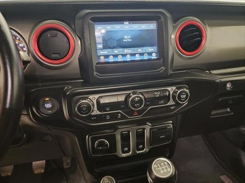 2021 Jeep Wrangler Sport