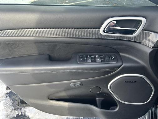 2021 Jeep Grand Cherokee Trackhawk