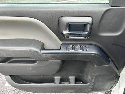 2018 Chevrolet Silverado 1500 WT