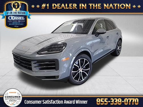 Arctic Grey 2025 Porsche Cayenne Cayenne