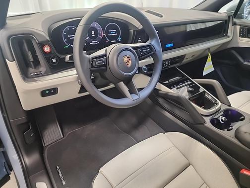 2025 Porsche Cayenne Cayenne