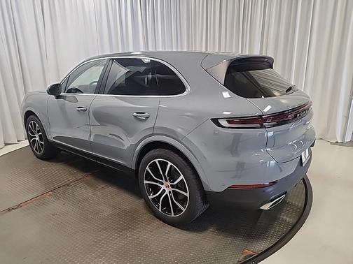 2025 Porsche Cayenne Cayenne