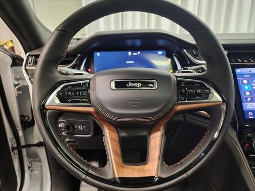 2025 Jeep Grand Cherokee L Summit