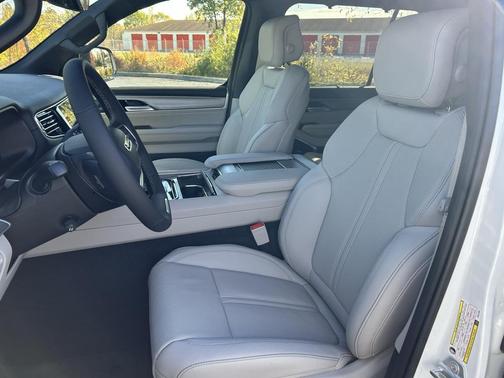 2025 Jeep Wagoneer Series III