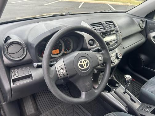 2010 Toyota RAV4 Sport
