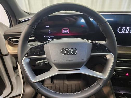 2025 Audi Q5 2.0T Premium Plus