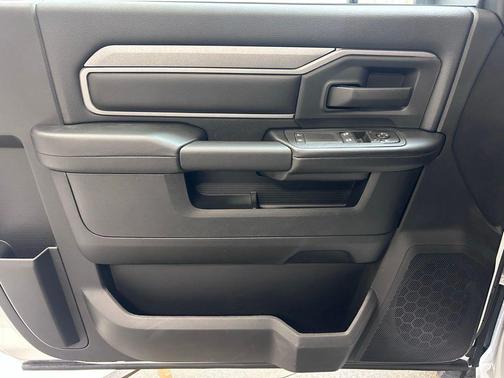 Bright White Clearcoat 2026 RAM 2500 Tradesman