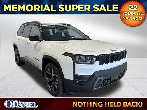 Bright White Clearcoat 2026 Jeep Cherokee Overland