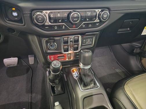 2025 Jeep Gladiator Mojave