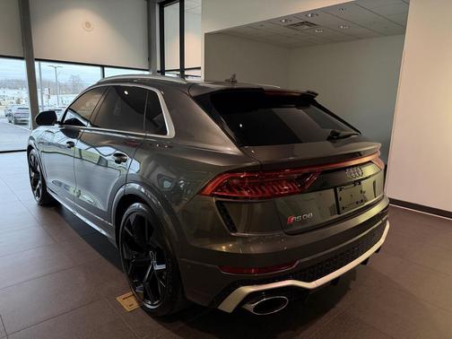 2022 Audi RS Q8 4.0T