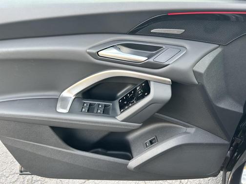 2025 Audi Q5 2.0T Premium Plus