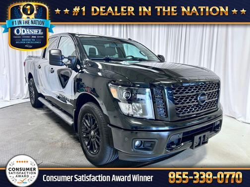 2019 Nissan Titan SL