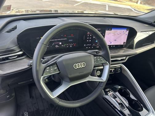 2025 Audi Q5 2.0T Premium