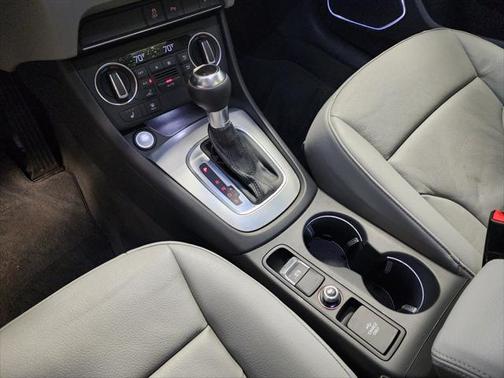 2018 Audi Q3 2.0T Premium Plus