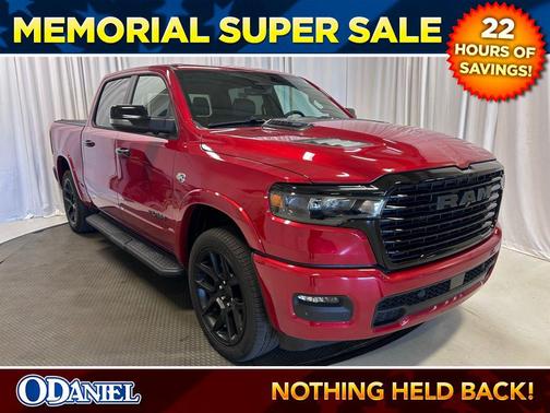 Molten Red Pearlcoat 2026 RAM 1500 Laramie