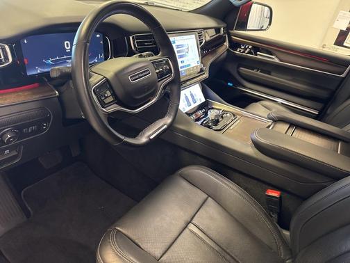 2022 Jeep Grand Wagoneer Series I