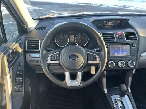 2017 Subaru Forester 2.5i