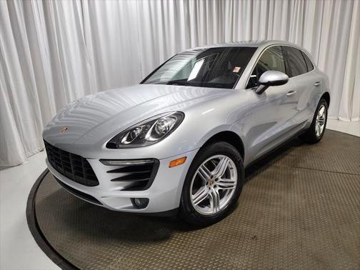 2016 Porsche Macan S