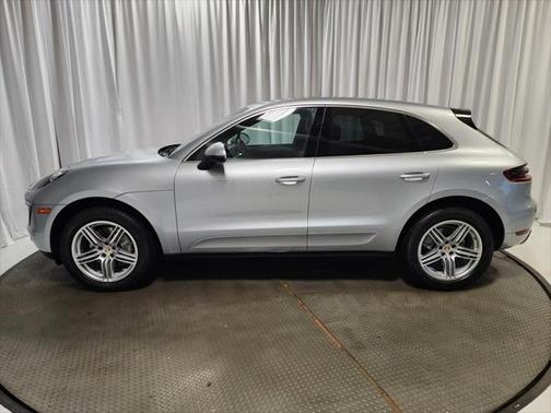 2016 Porsche Macan S