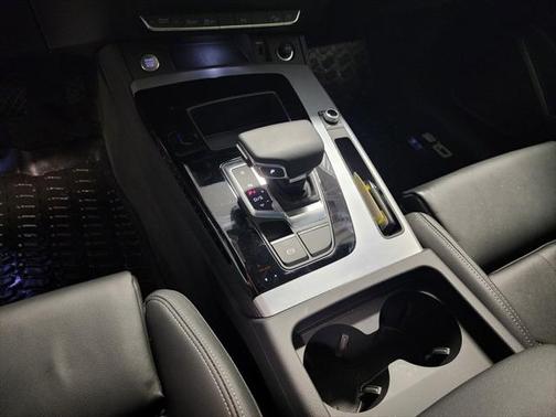 2025 Audi Q5 45 S line Premium