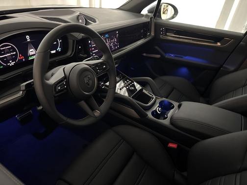 2025 Porsche Cayenne Cayenne Turbo E-Hybrid