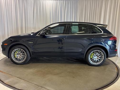 2015 Porsche Cayenne S