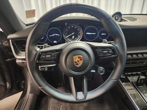 2021 Porsche 911 Carrera