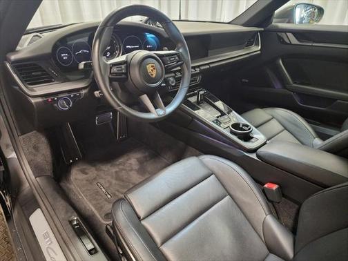 2021 Porsche 911 Carrera