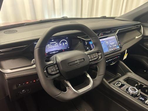 2026 Jeep Cherokee Overland