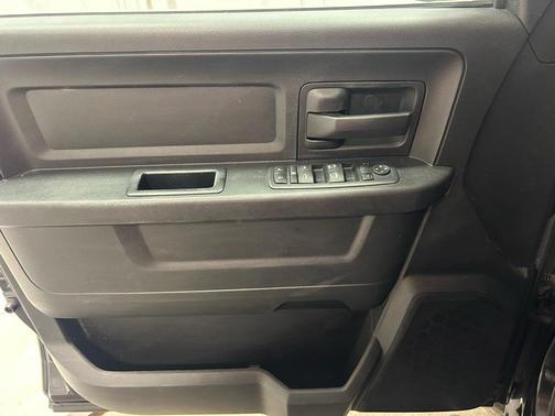 2016 RAM 1500 Tradesman/Express