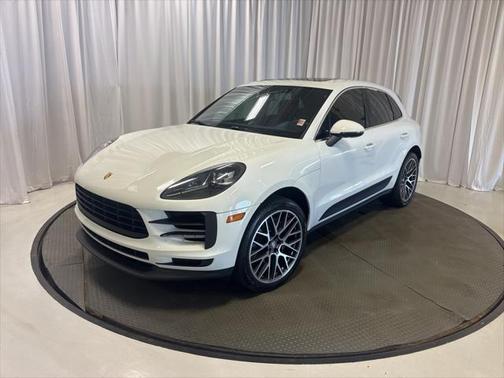 2019 Porsche Macan Base