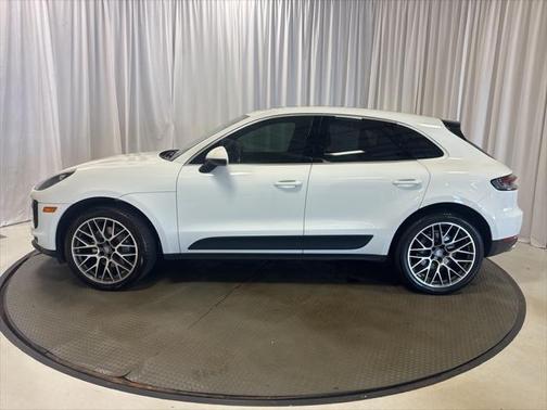 2019 Porsche Macan Base