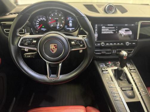 2019 Porsche Macan Base