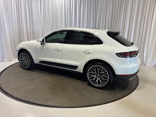 2019 Porsche Macan Base