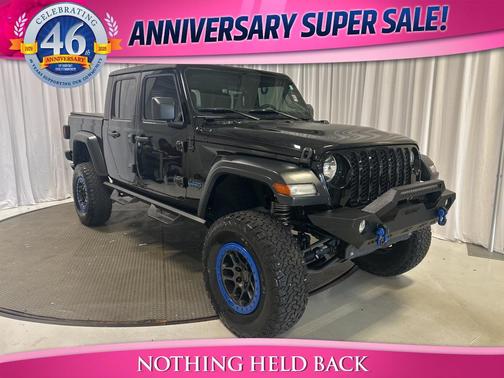 2021 Jeep Gladiator Sport