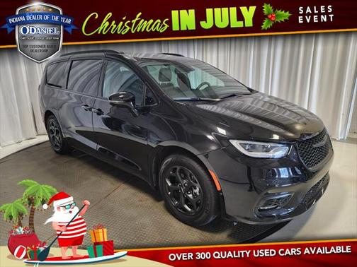 2024 Chrysler Pacifica Hybrid Premium S Appearance Pkg