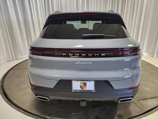 2025 Porsche Cayenne