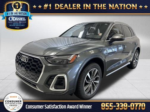 Daytona Gray Pearl 2023 Audi Q5 45 S line Premium