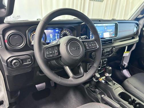Bright White Clearcoat 2026 Jeep Wrangler Rubicon