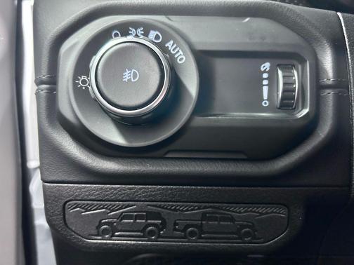 Bright White Clearcoat 2026 Jeep Wrangler Rubicon