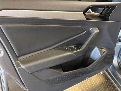 2020 Volkswagen Jetta 1.4T R-Line