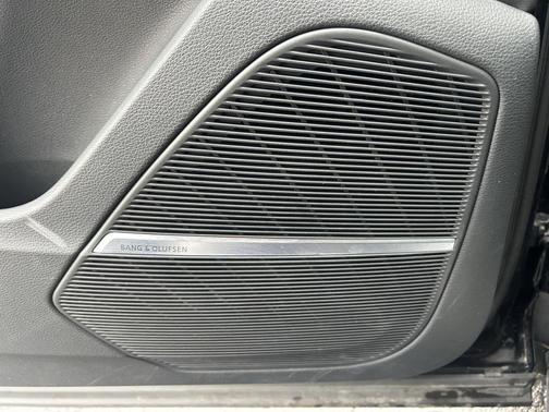 2022 Audi Q7 55 Premium Plus