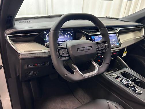 Bright White Clearcoat 2026 Jeep Cherokee Limited