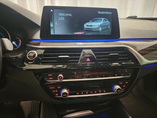 2018 BMW 540 540i