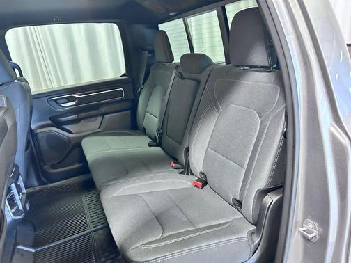 Billet Silver Metallic Clearcoat 2022 RAM 1500 Big Horn/Lone Star