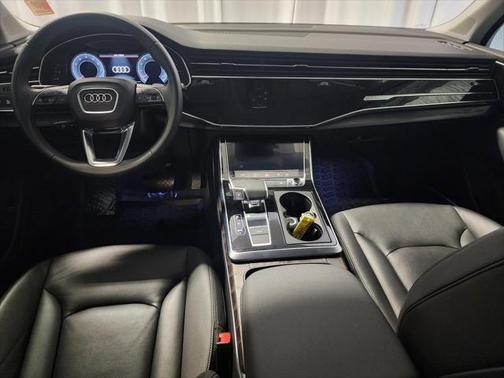 2022 Audi Q7 55 Premium Plus